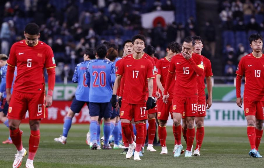 国足0-2负日本队，我们的世界杯之旅结束了