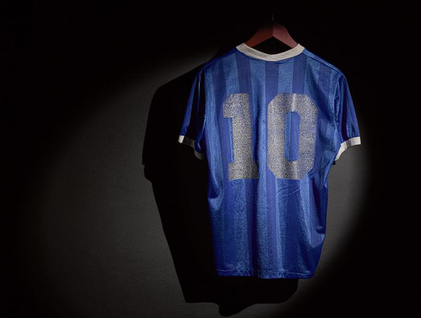 1986年世界杯马拉多纳的球衣，马拉多纳10号球衣的价格