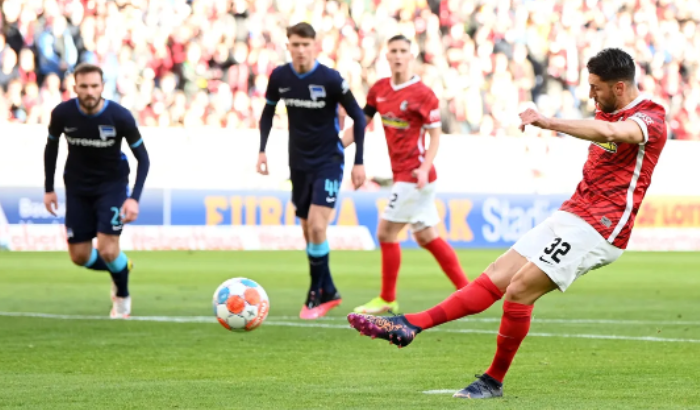 德甲：2021/22赛季德国杯决赛中弗莱堡的5名关键球员