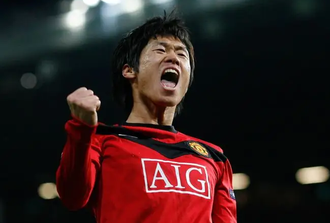 英超联赛中获得最多荣誉的亚洲球员，朴智星在曼联的表现如何