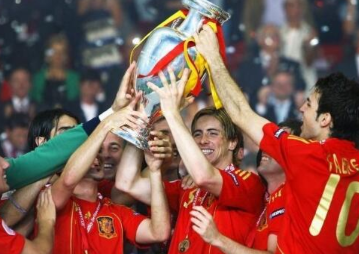 2008欧洲杯决赛在哪里举办？2008欧洲杯是谁？