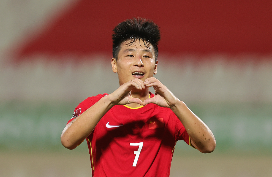 中国4-0缅甸武磊全场数据：3射2球+2次关键传球
