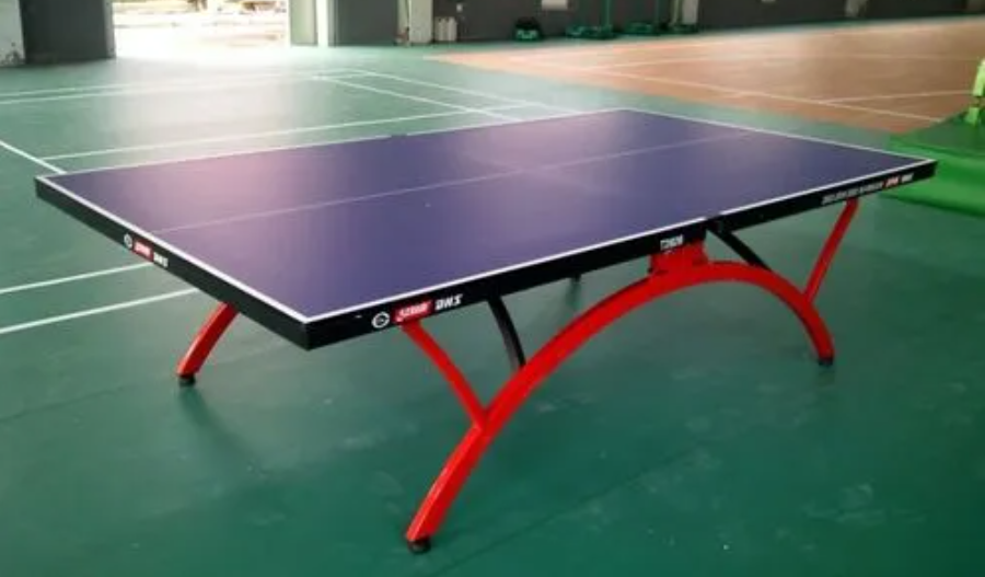 标准乒乓球的直径是多少?乒乓球台子的长宽高各是多少?